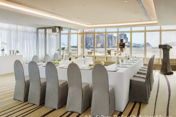 Royal Pacific Hotel and Towers (Hongkong)